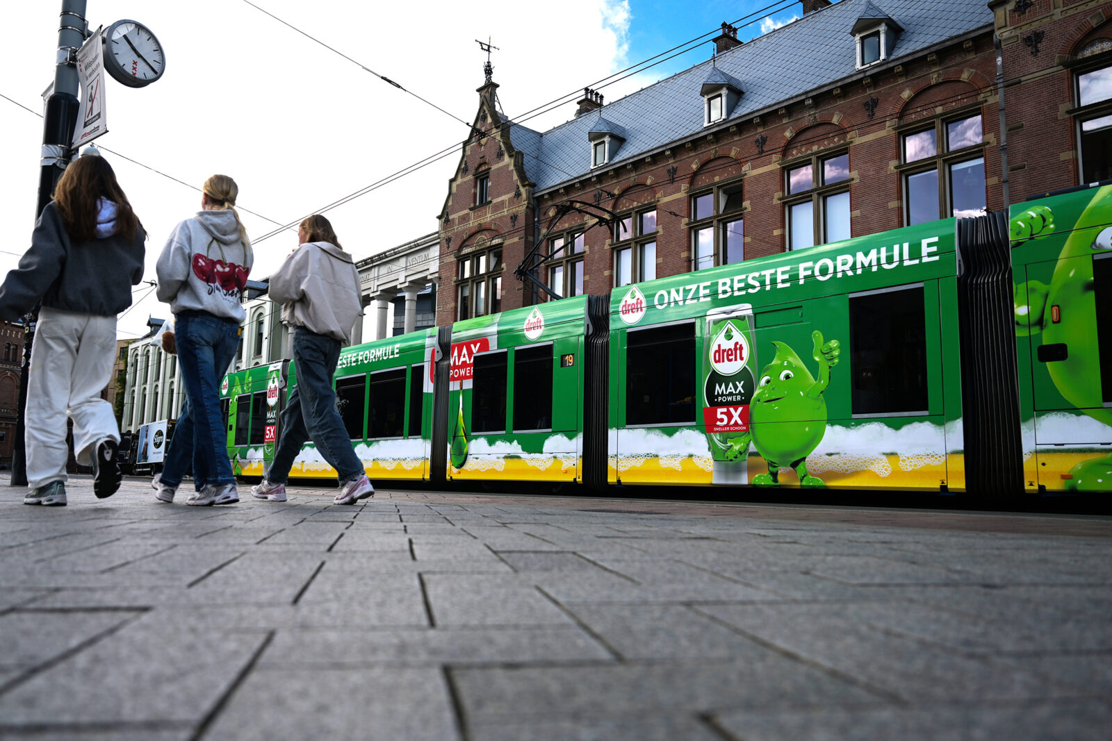 Case: Dreft | Max Power Tram impressie 2
